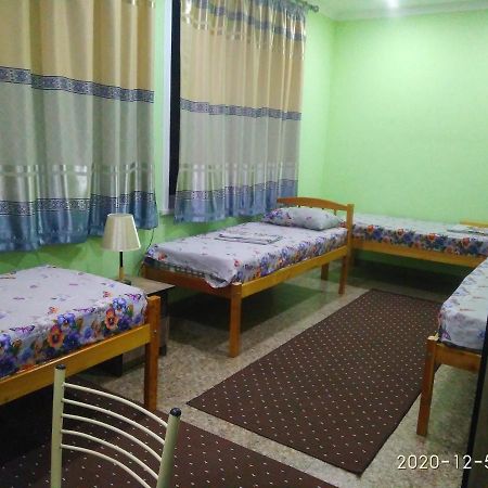 Hostel Bukhara Gold Tashkent Bagian luar foto
