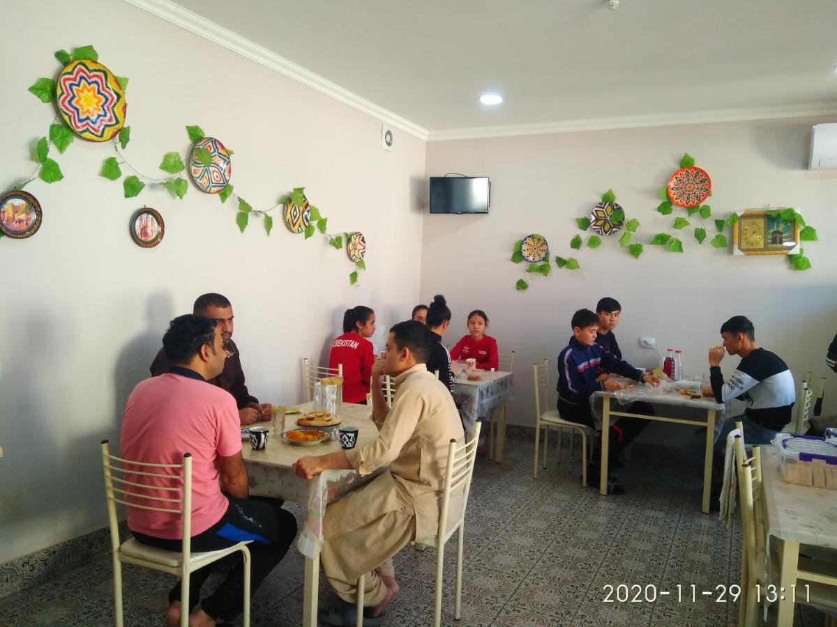 Hostel Bukhara Gold Tashkent Bagian luar foto