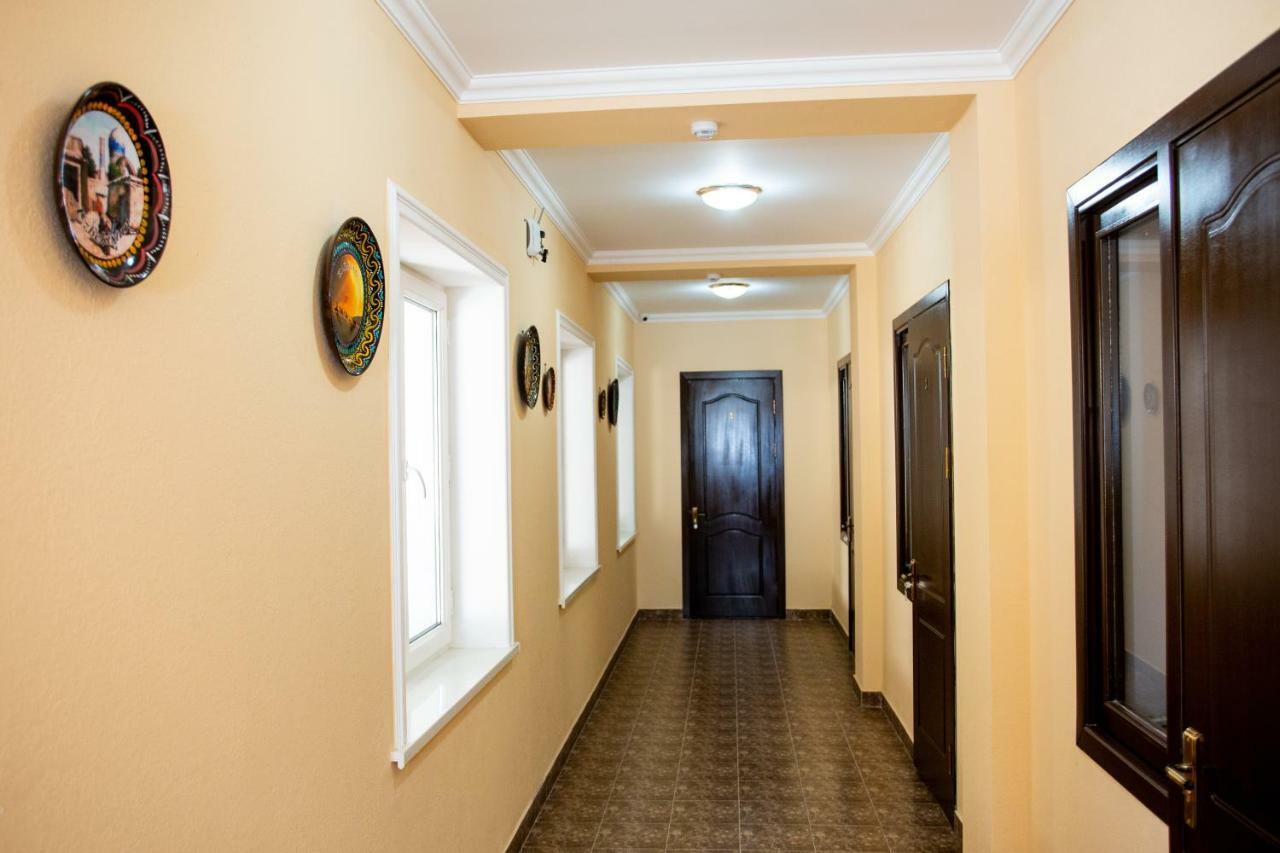 Hostel Bukhara Gold Tashkent Bagian luar foto