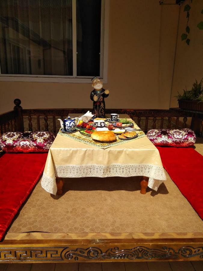 Hostel Bukhara Gold Tashkent Bagian luar foto