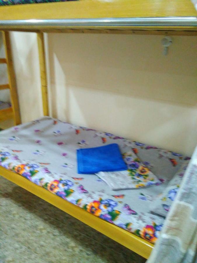 Hostel Bukhara Gold Tashkent Bagian luar foto
