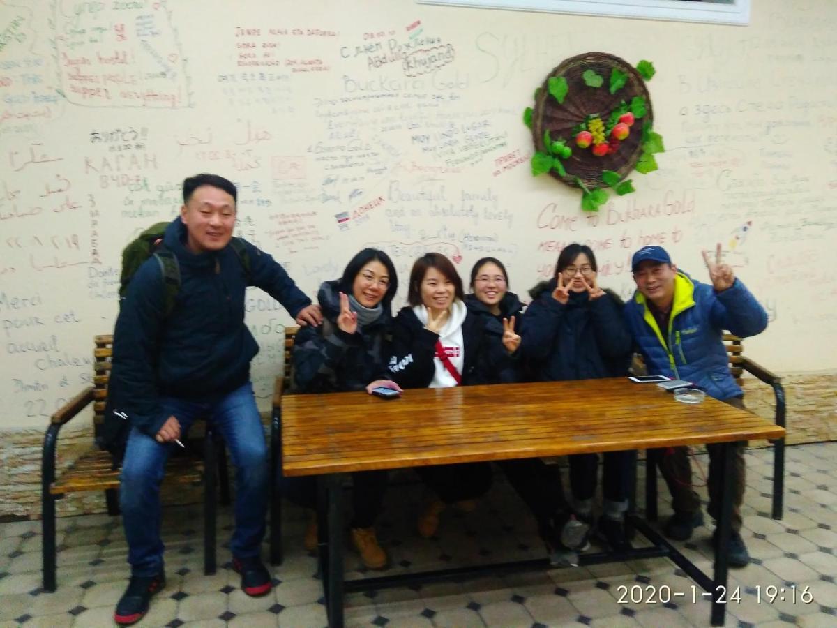 Hostel Bukhara Gold Tashkent Bagian luar foto